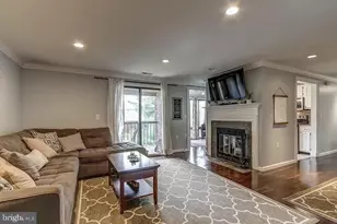 13124 Wonderland Way, Germantown, MD 20874 - Photo 6