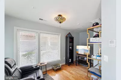 16223 Decker, Derwood, MD 20855 - Photo 4