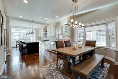 5920 Maplewood Park Place, Bethesda, MD 20814 - Photo 10
