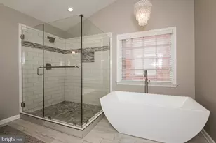 5920 Maplewood Park Pl, Bethesda, MD 20814 - Photo 36