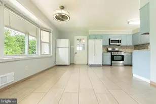 11506 Karen Dr, Rockville, MD 20854 - Photo 4