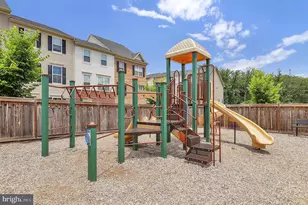 22729 Tate St, Clarksburg, MD 20871 - Photo 40