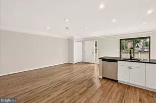 9915 Ridgeline Dr, Gaithersburg, MD 20886 - Photo 10