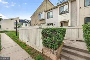 9915 Ridgeline Dr, Gaithersburg, MD 20886 - Photo 1