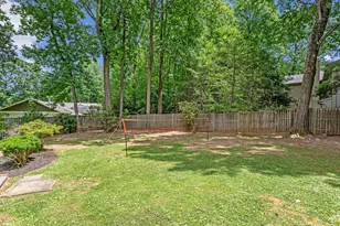 11117 Whisperwood Ln, North Bethesda, MD 20852 - Photo 4