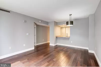 11710 Old Georgetown #909, North Bethesda, MD 20852 - Photo 4