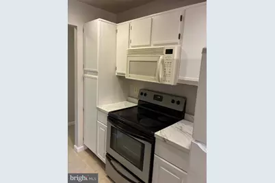 7908 Pearlbush Drive #301, Gaithersburg, MD 20879 - Photo 8