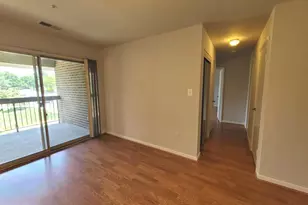 7908 Pearlbush Dr, Gaithersburg, MD 20879 - Photo 6