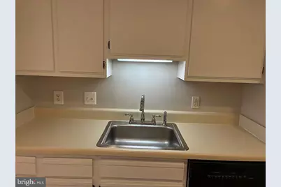7908 Pearlbush Drive #301, Gaithersburg, MD 20879 - Photo 6