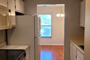 7908 Pearlbush Dr, Gaithersburg, MD 20879 - Photo 10