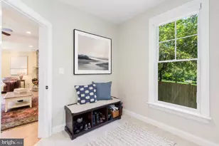 5601 Vernon Pl, Bethesda, MD 20817 - Photo 22