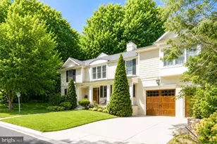 5601 Vernon Pl, Bethesda, MD 20817 - Photo 2