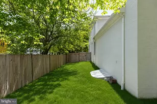 5601 Vernon Pl, Bethesda, MD 20817 - Photo 50