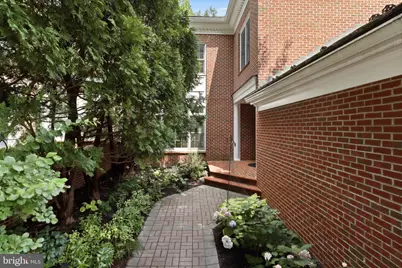 10807 Hidden Trail Court, Potomac, MD 20854 - Photo 2