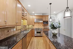 10807 Hidden Trail Ct, Potomac, MD 20854 - Photo 12
