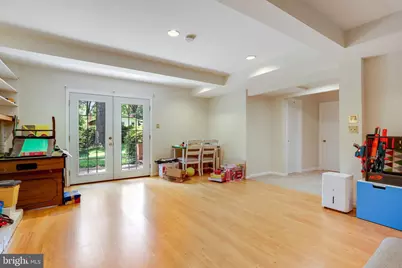 11802 Enid Drive, Potomac, MD 20854 - Photo 32