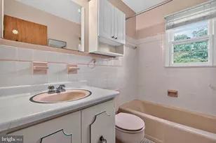 14604 Peach Orchard Rd, Silver Spring, MD 20905 - Photo 16