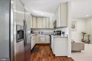 9235 Hummingbird Terrace, Gaithersburg, MD 20879 - Photo 16