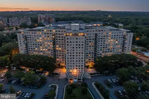 10401 Grosvenor Pl, Rockville, MD 20852 - Photo 84
