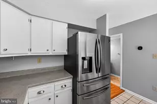 18273 Leman Lake Dr, Olney, MD 20832 - Photo 10