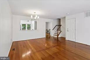 14438 Long Channel Cir, Germantown, MD 20874 - Photo 4