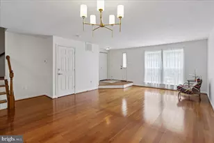 14438 Long Channel Cir, Germantown, MD 20874 - Photo 6