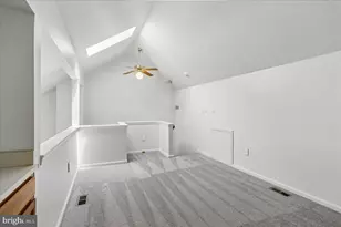 14438 Long Channel Cir, Germantown, MD 20874 - Photo 24