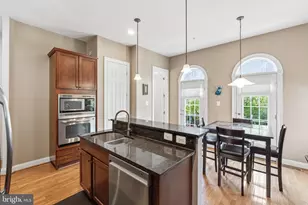 638 Raven Ave, Gaithersburg, MD 20877 - Photo 12