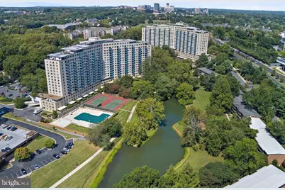 10401 Grosvenor Place #817, Rockville, MD 20852 - Photo 32