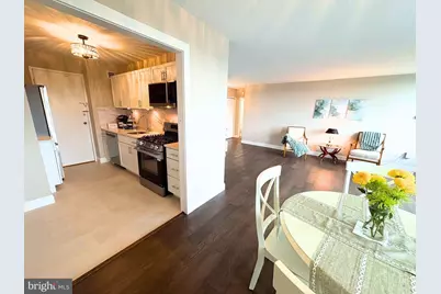10401 Grosvenor Place #817, Rockville, MD 20852 - Photo 1