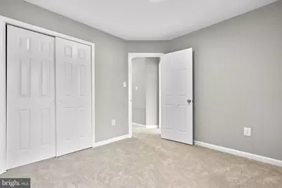 8101 Chelaberry Court, Gaithersburg, MD 20879 - Photo 30