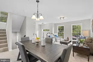 8101 Chelaberry Ct, Gaithersburg, MD 20879 - Photo 10