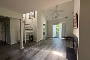 10019 Vanderbilt Cir, Rockville, MD 20850 - Photo 4