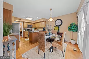 20668 Highland Hall Dr, Gaithersburg, MD 20886 - Photo 8
