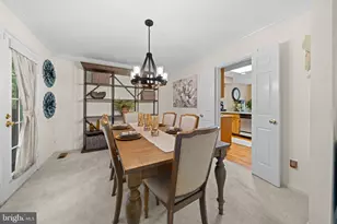 20668 Highland Hall Dr, Gaithersburg, MD 20886 - Photo 14