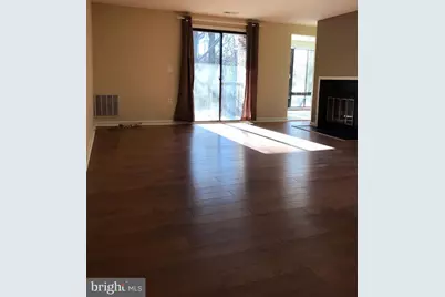 18120 Chalet Drive #11-203, Germantown, MD 20874 - Photo 4