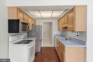 15300 Pine Orchard Dr, Silver Spring, MD 20906 - Photo 10