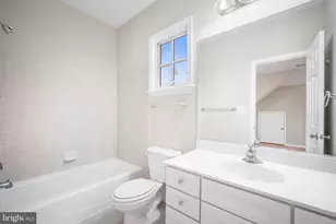 6723 Honesty Dr, Bethesda, MD 20817 - Photo 46