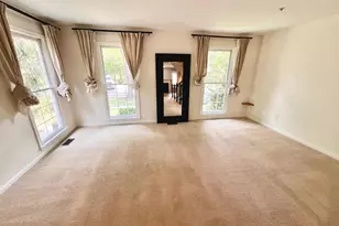 8527 Fountain Valley Dr, Montgomery Village, MD 20886 - Photo 12