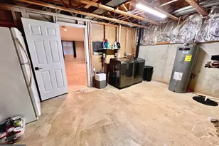8527 Fountain Valley Dr, Montgomery Village, MD 20886 - Photo 32