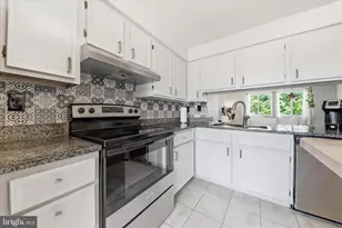 3 Valley Park Ct, Damascus, MD 20872 - Photo 6