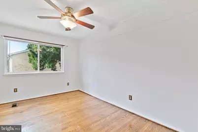 9652 Marston Lane, Gaithersburg, MD 20886 - Photo 16