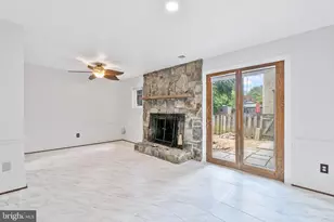 9652 Marston Ln, Gaithersburg, MD 20886 - Photo 10