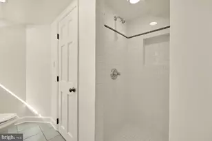 7104 Beechwood Dr, Chevy Chase, MD 20815 - Photo 50