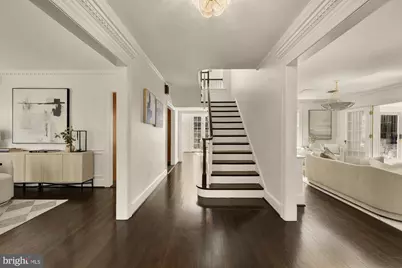 7104 Beechwood Drive, Chevy Chase, MD 20815 - Photo 4