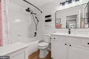 111 Timberbrook Ln, Gaithersburg, MD 20878 - Photo 24