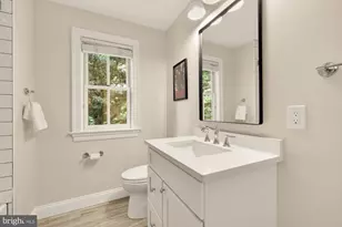 10914 Montrose Ave, Garrett Park, MD 20896 - Photo 30