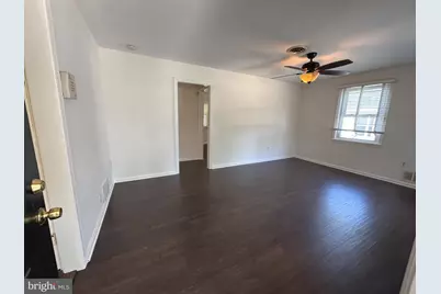 721 Crabb Avenue, Rockville, MD 20850 - Photo 2