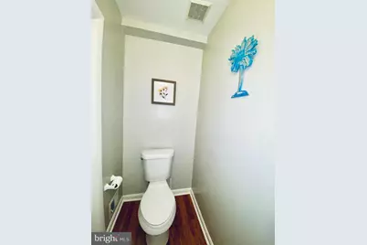 [Address not provided], Gaithersburg, MD 20879 - Photo 8