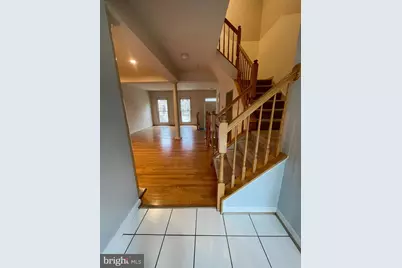 10136 Treble Court, Rockville, MD 20850 - Photo 2